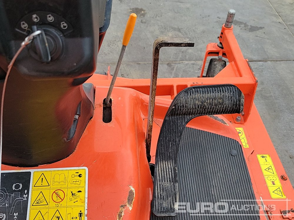 Motofaucheuse 2021 Kubota F3090: photos 29
