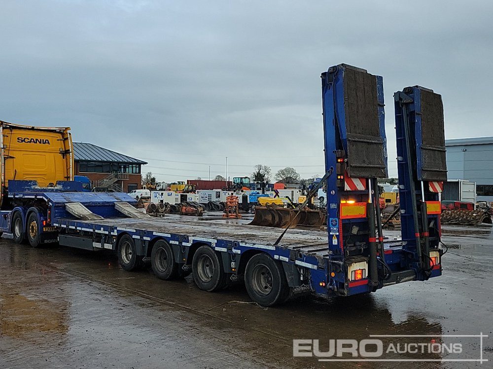 2021 Nooteboom 4 Axle Extendable Step Frame Low Loader Trailer, Rear Steering Axles, Aluminium Neck Ramps, Out Riggers, Hydraulic Flip Toe Ramps - Semi-remorque surbaissé: photos 3 2021 Nooteboom 4 Axle Extendable Step Frame Low Loader Trailer, Rear Steering Axles, Aluminium Neck Ramps, Out Riggers, Hydraulic Flip Toe Ramps - Semi-remorque surbaissé: photos 3