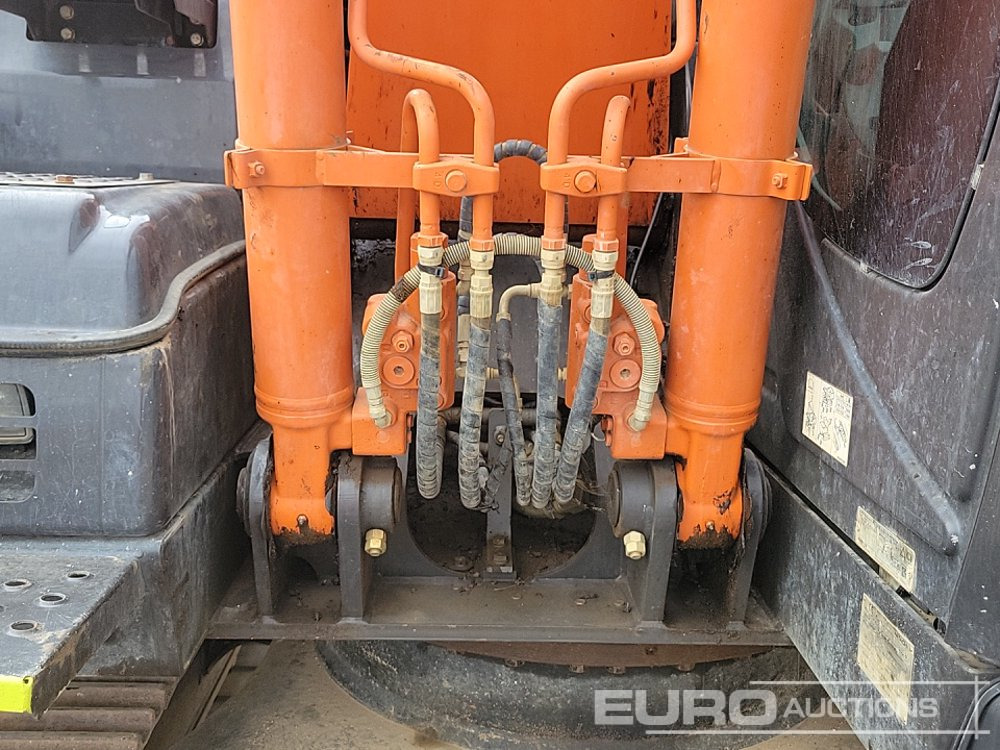 Pelle sur chenille 2022 Hitachi ZX130LCN-7: photos 17