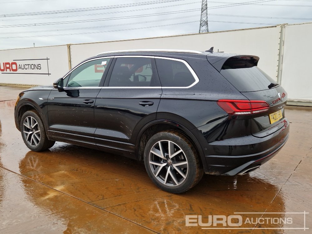 2022 Volkswagen Touareg - SUV: photos 3 2022 Volkswagen Touareg - SUV: photos 3