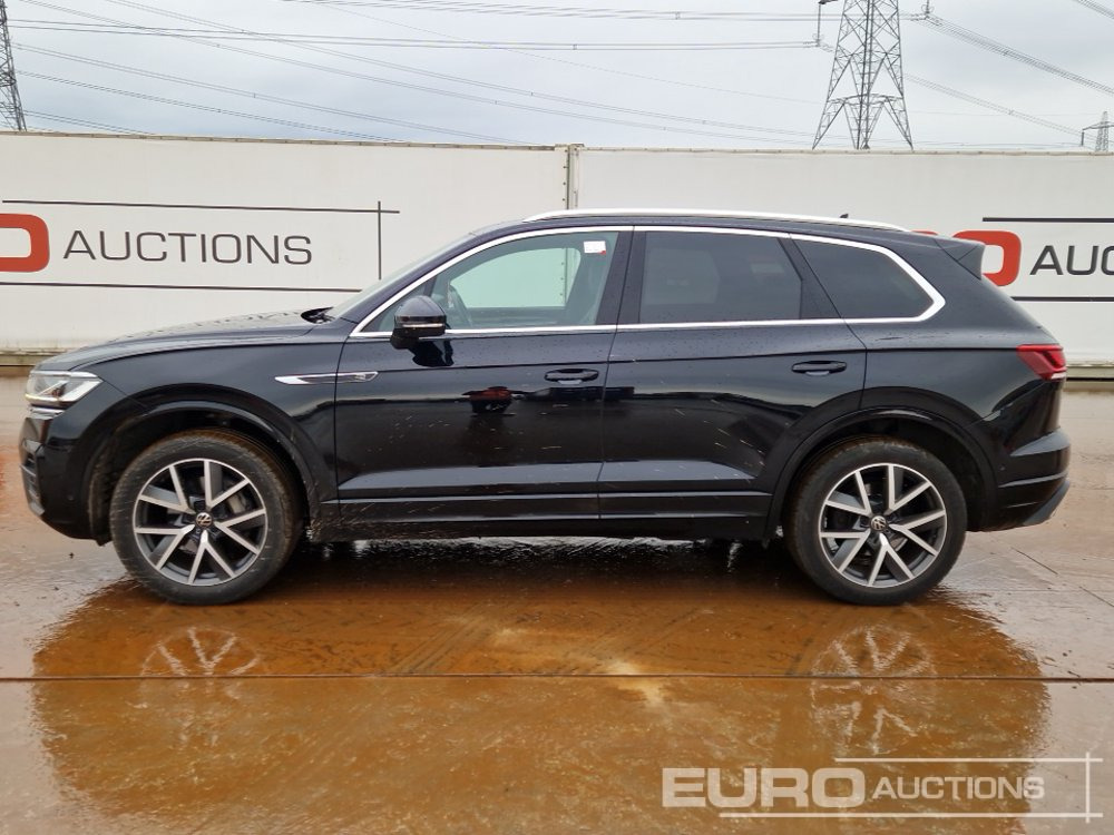 2022 Volkswagen Touareg - SUV: photos 2 2022 Volkswagen Touareg - SUV: photos 2