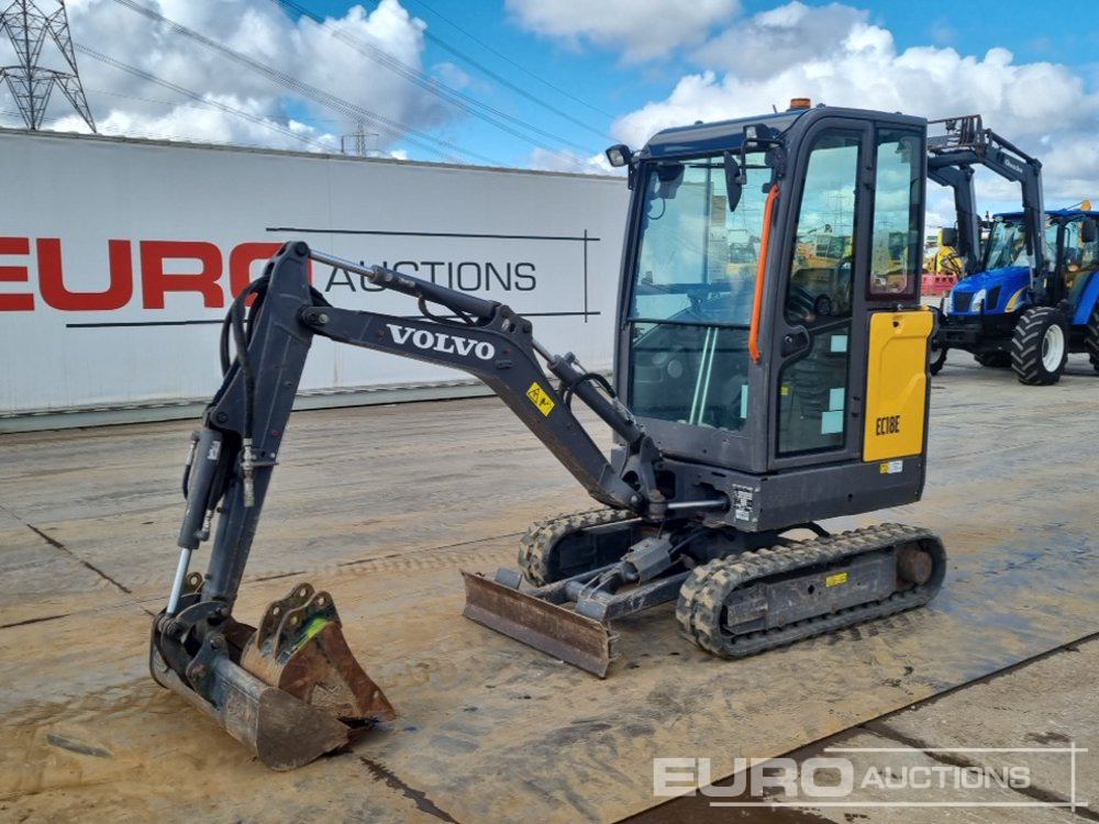 2022 Volvo EC18E - Mini pelle: photos 1 2022 Volvo EC18E - Mini pelle: photos 1
