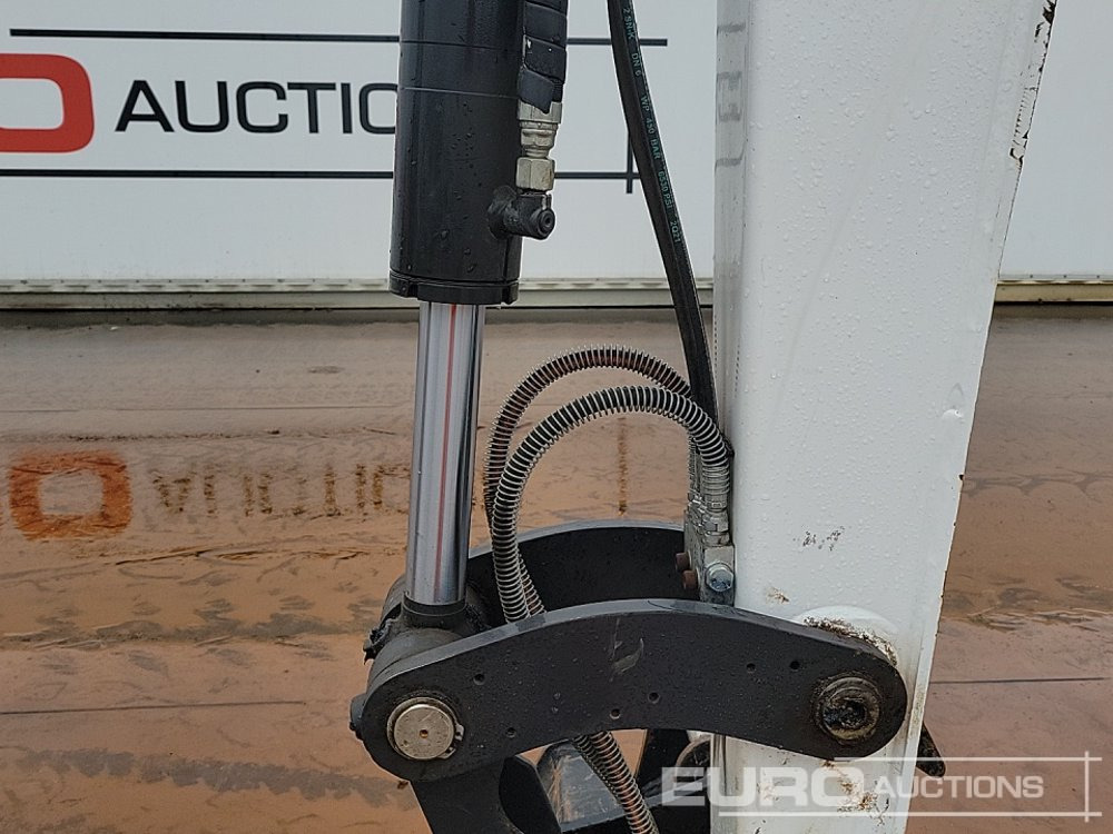 Mini pelle 2023 Bobcat E55z: photos 24