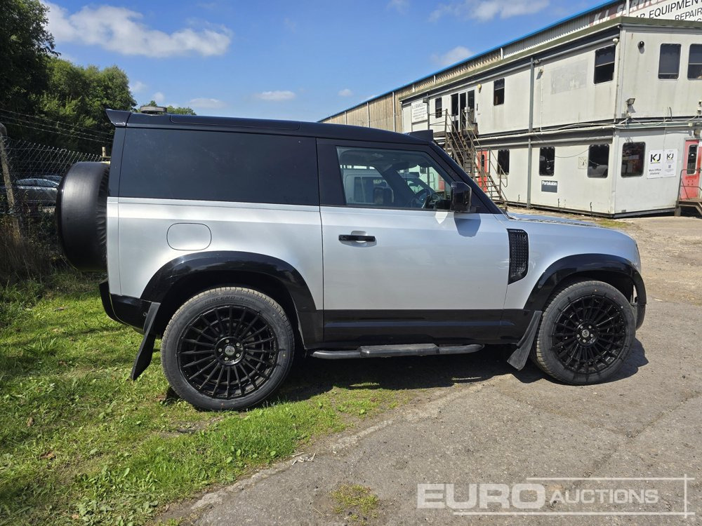2023 Land Rover Defender 90 - SUV: photos 5 2023 Land Rover Defender 90 - SUV: photos 5