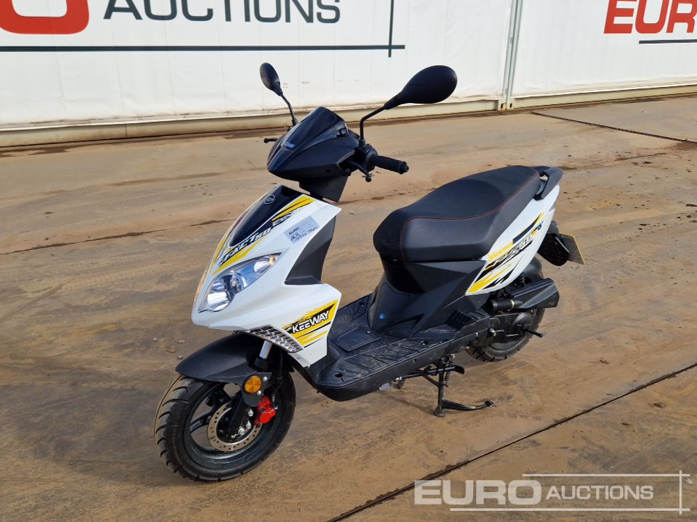 2024 Keyway Fact 50cc Scooter (Reg. Docs. Available) - Motocyclette: photos 1 2024 Keyway Fact 50cc Scooter (Reg. Docs. Available) - Motocyclette: photos 1