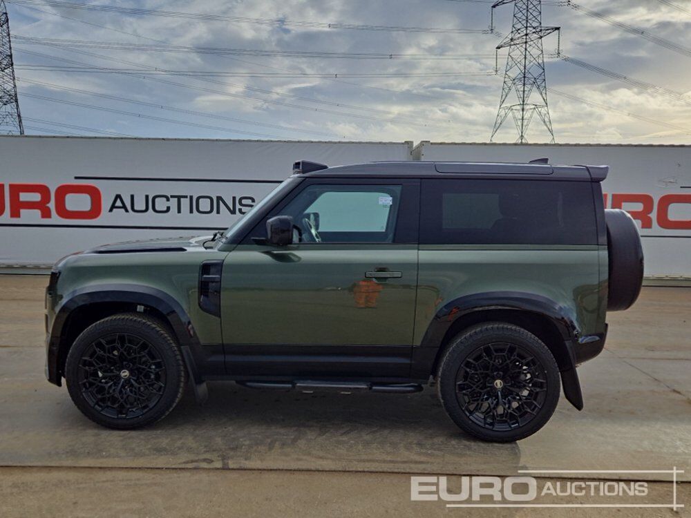 2026 Land Rover Defender 90 - SUV: photos 2 2026 Land Rover Defender 90 - SUV: photos 2