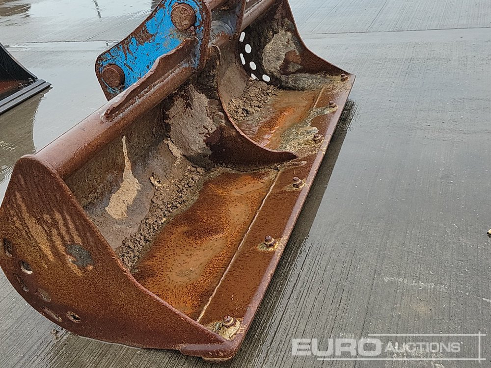 Godet 60" Ditching Bucket 60mm Pin to suit 10 Ton Excavator: photos 10