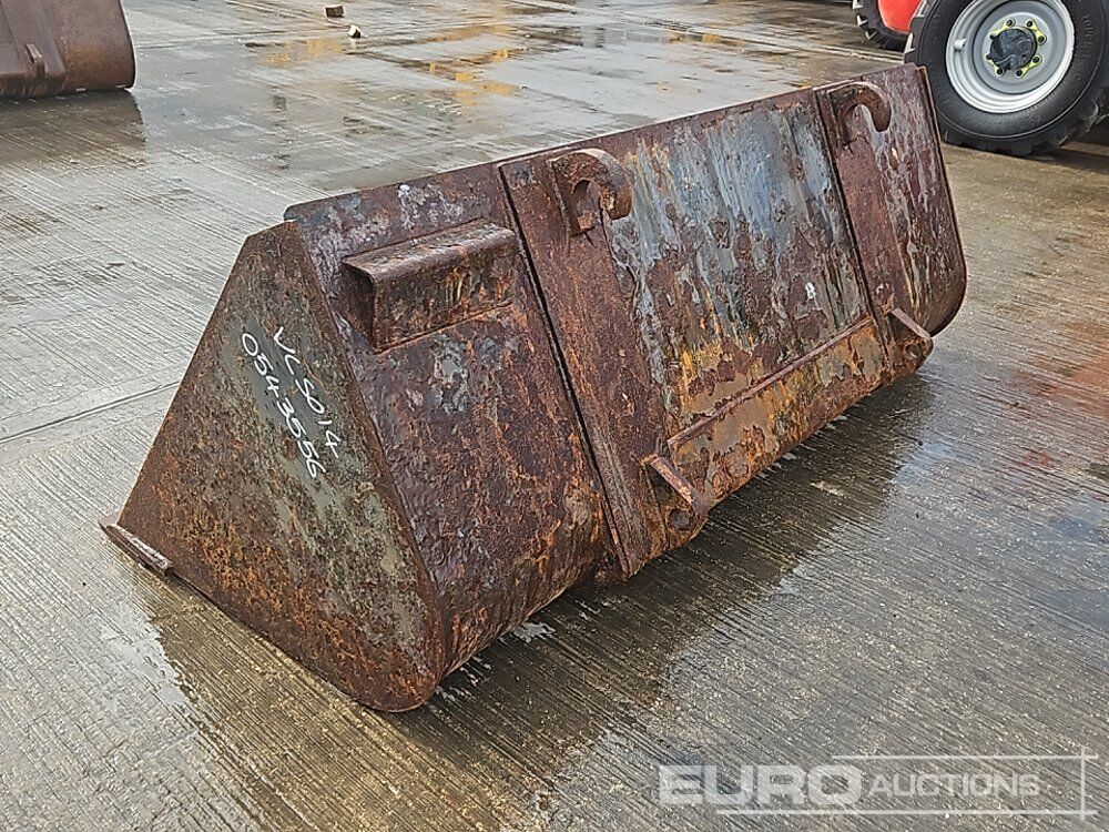 90" Loading Bucket to suit Telehandler - Godet: photos 3 90" Loading Bucket to suit Telehandler - Godet: photos 3