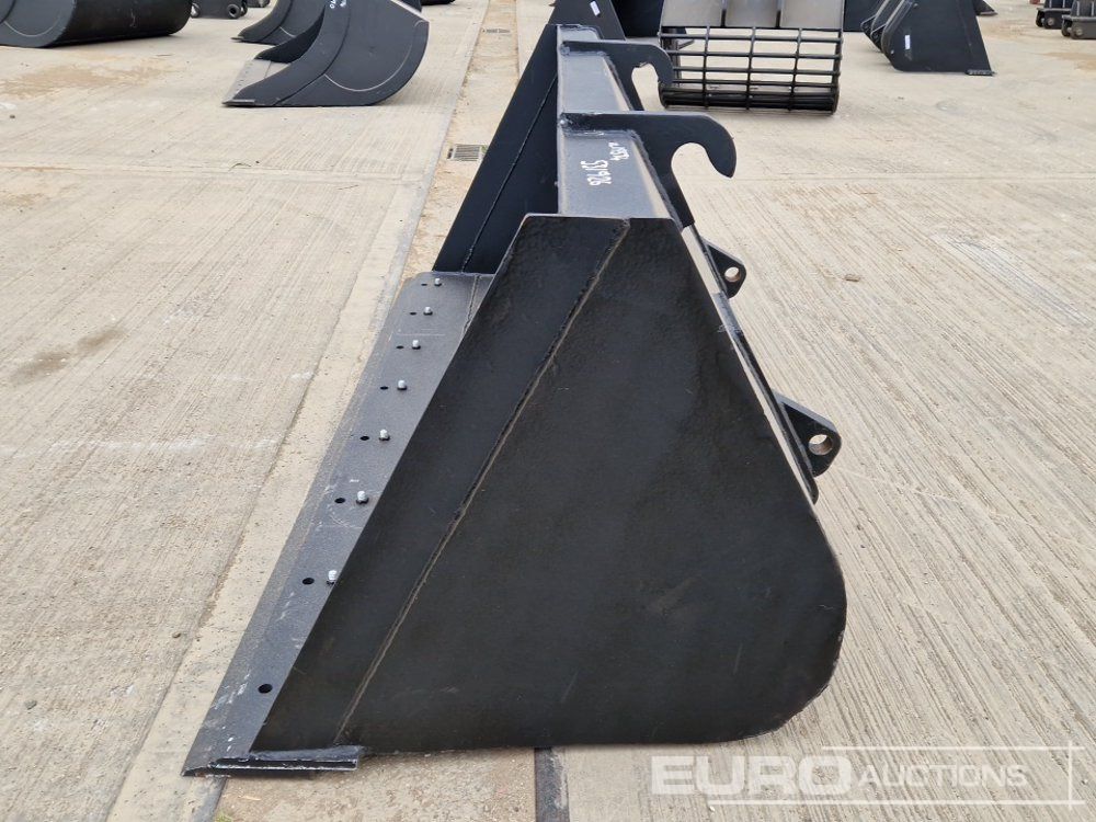 90" Loading Bucket to suit Telehandler - Godet: photos 4 90" Loading Bucket to suit Telehandler - Godet: photos 4