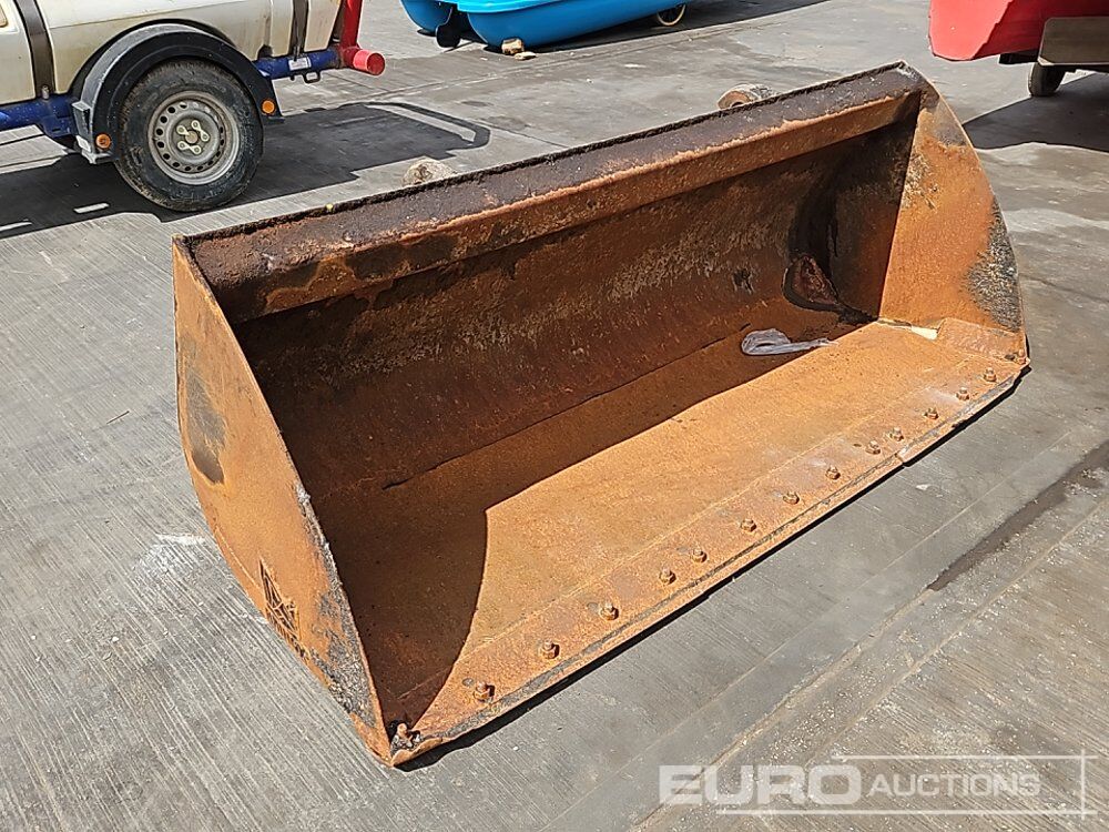 Godet 90" Loading Bucket to suit Telehandler: photos 7