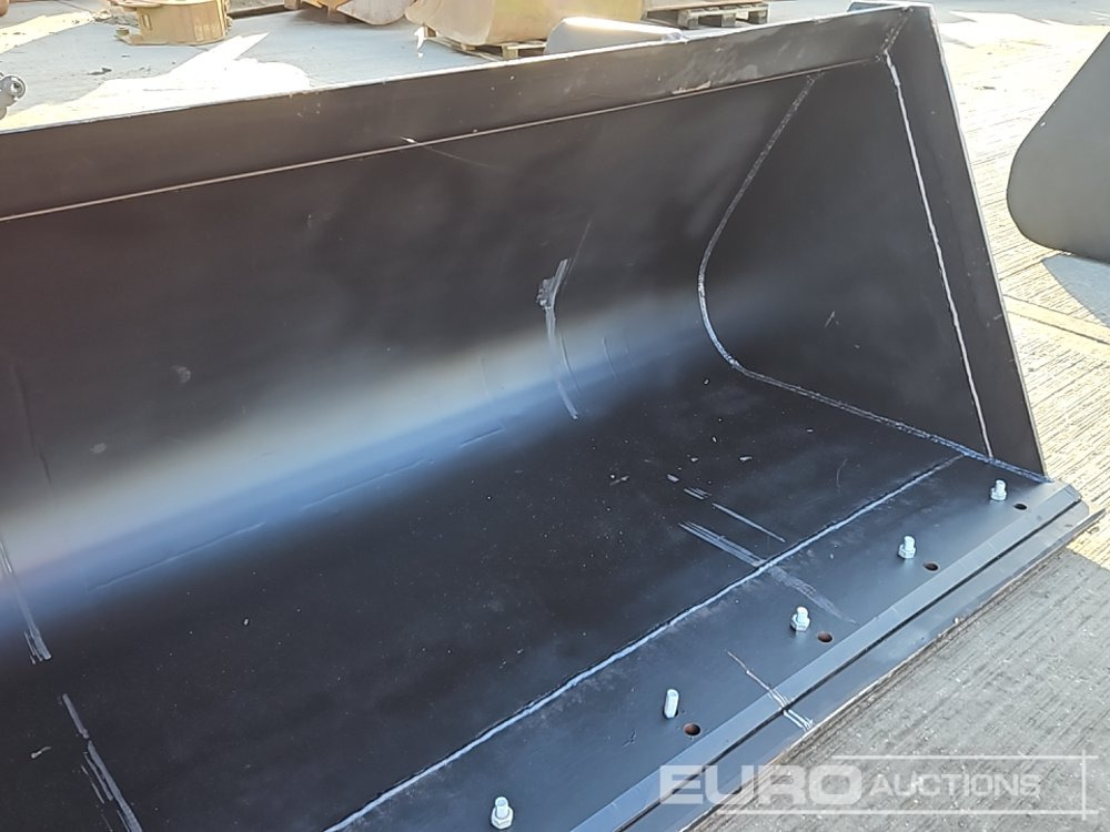 Godet neuf 90" Loading Bucket to suit Telehandler: photos 10