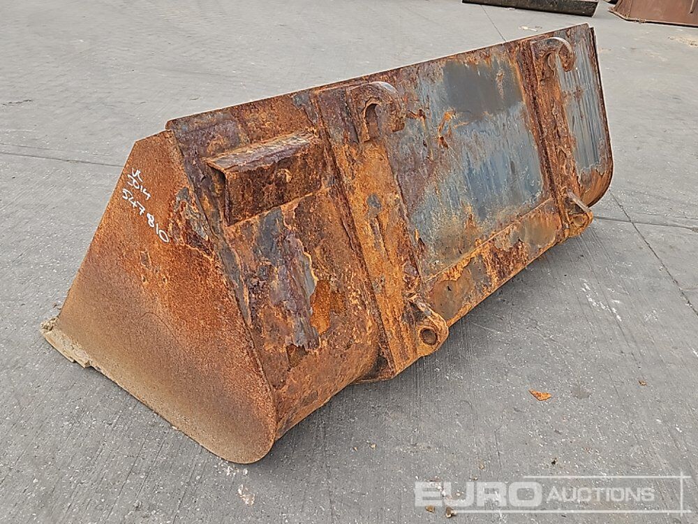 90" Loading Bucket to suit Telehandler - Godet: photos 3 90" Loading Bucket to suit Telehandler - Godet: photos 3