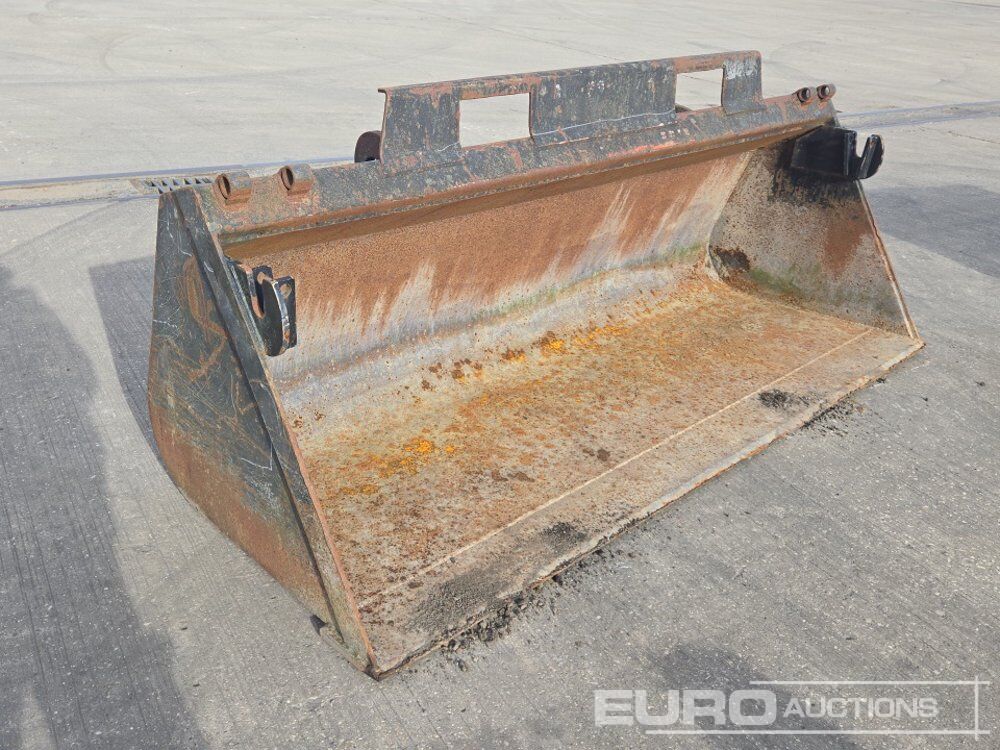 Godet 92" Loading Bucket to suit Telehandler: photos 6