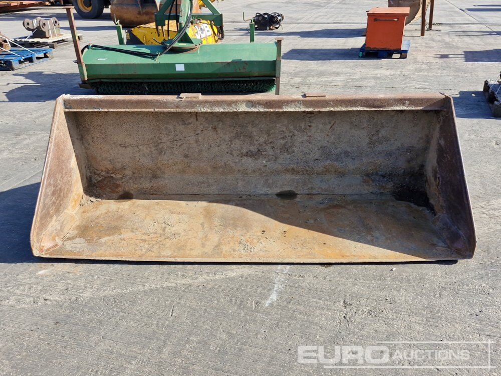 Godet 92" Loading Bucket to suit Telehandler: photos 8