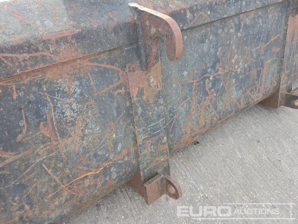 Godet 92" Loading Bucket to suit Telehandler: photos 13