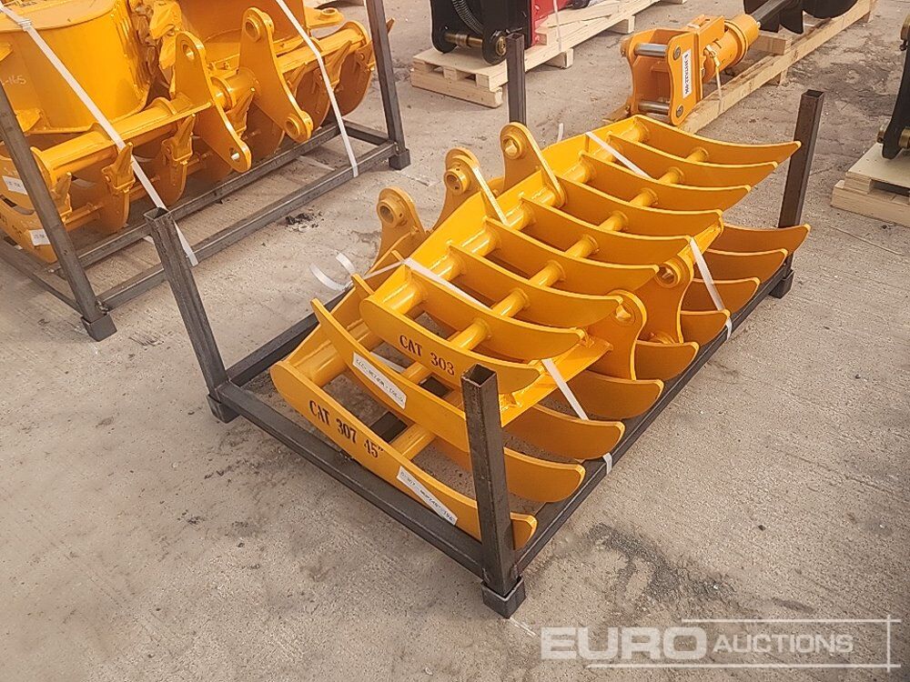 Unused GIYI 45" CAT 307 Dense-Teeth Rake, 38" Rake, 38" Rake (3 of) - Accessoire pour Pelle: photos 4 Unused GIYI 45" CAT 307 Dense-Teeth Rake, 38" Rake, 38" Rake (3 of) - Accessoire pour Pelle: photos 4