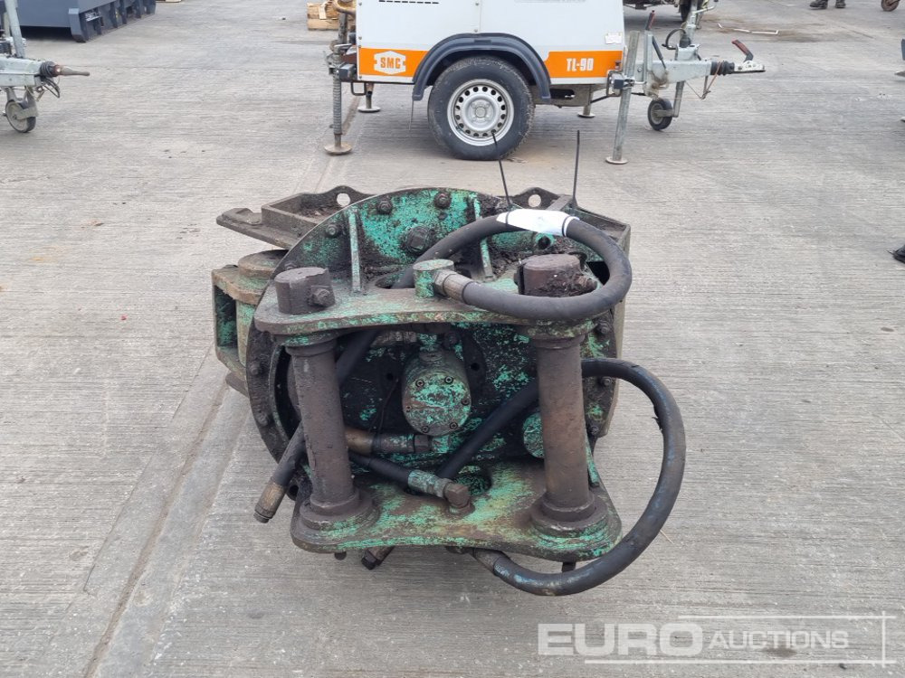 VTN Hydraulic Rotating Shear 100mm Pin to suit 40 Ton Excavator - Accessoire pour Pelle: photos 4 VTN Hydraulic Rotating Shear 100mm Pin to suit 40 Ton Excavator - Accessoire pour Pelle: photos 4