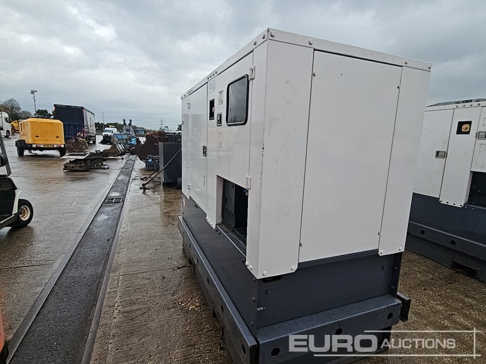 Aggreko Generator, John Deere Engine - Groupe électrogène: photos 3 Aggreko Generator, John Deere Engine - Groupe électrogène: photos 3