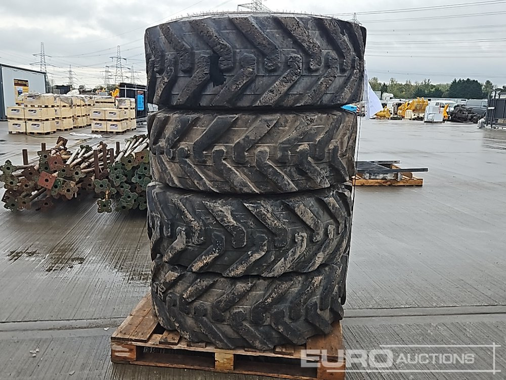Alliance 400/80-24 Tyre (4 of) - Pneu: photos 3 Alliance 400/80-24 Tyre (4 of) - Pneu: photos 3