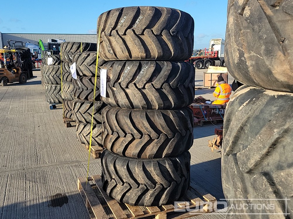 Alliance 500/60-22.5 Tyre (4 of) - Pneu: photos 2 Alliance 500/60-22.5 Tyre (4 of) - Pneu: photos 2