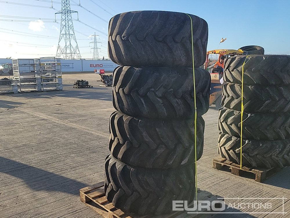 Alliance 500/60-22.5 Tyre (4 of) - Pneu: photos 3 Alliance 500/60-22.5 Tyre (4 of) - Pneu: photos 3
