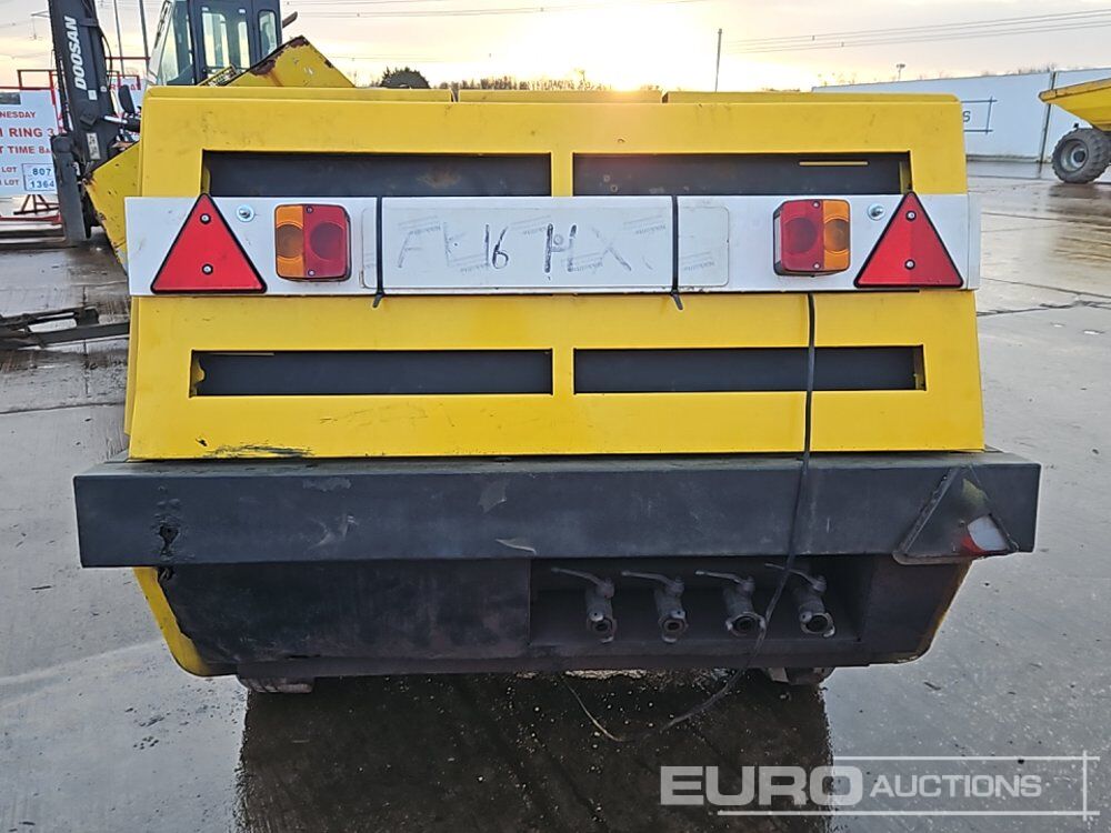 Atlas Copco Single Axle Compressor - Compresseur d'air: photos 4 Atlas Copco Single Axle Compressor - Compresseur d'air: photos 4