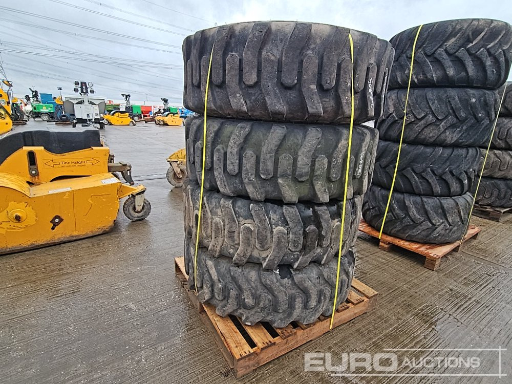 BKT 15.5-25 Tyre (4 of) - Pneu: photos 1 BKT 15.5-25 Tyre (4 of) - Pneu: photos 1
