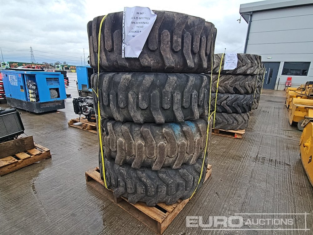 BKT 15.5-25 Tyre (4 of) - Pneu: photos 5 BKT 15.5-25 Tyre (4 of) - Pneu: photos 5