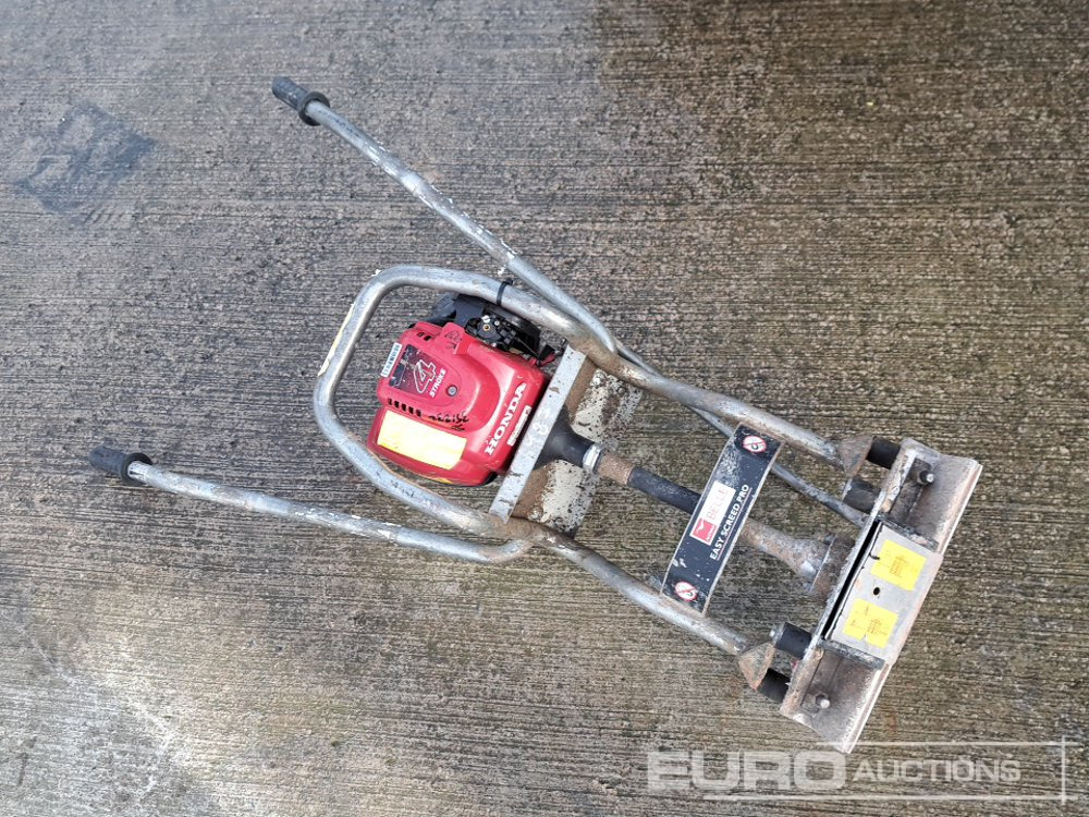 Belle Vibrating Screed Drive Unit, Honda Engine - Travaux routiers: photos 5 Belle Vibrating Screed Drive Unit, Honda Engine - Travaux routiers: photos 5