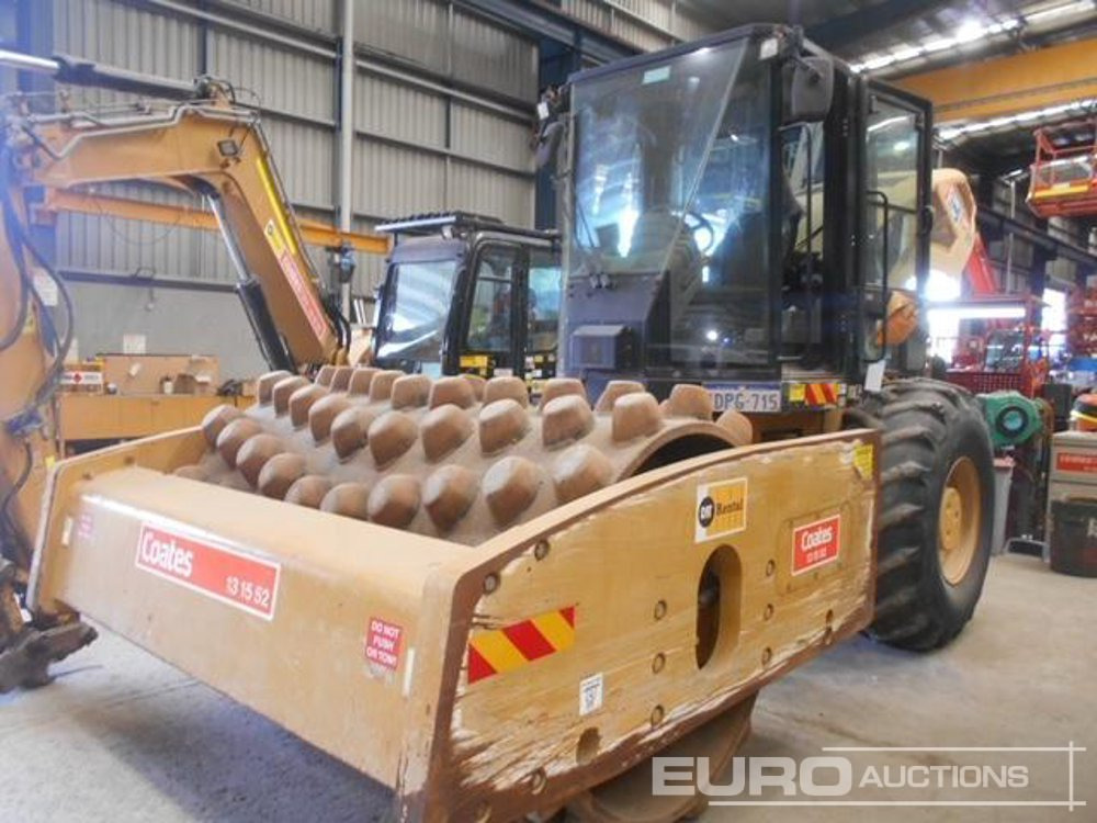 CAT CP76 - Compacteur: photos 1 CAT CP76 - Compacteur: photos 1