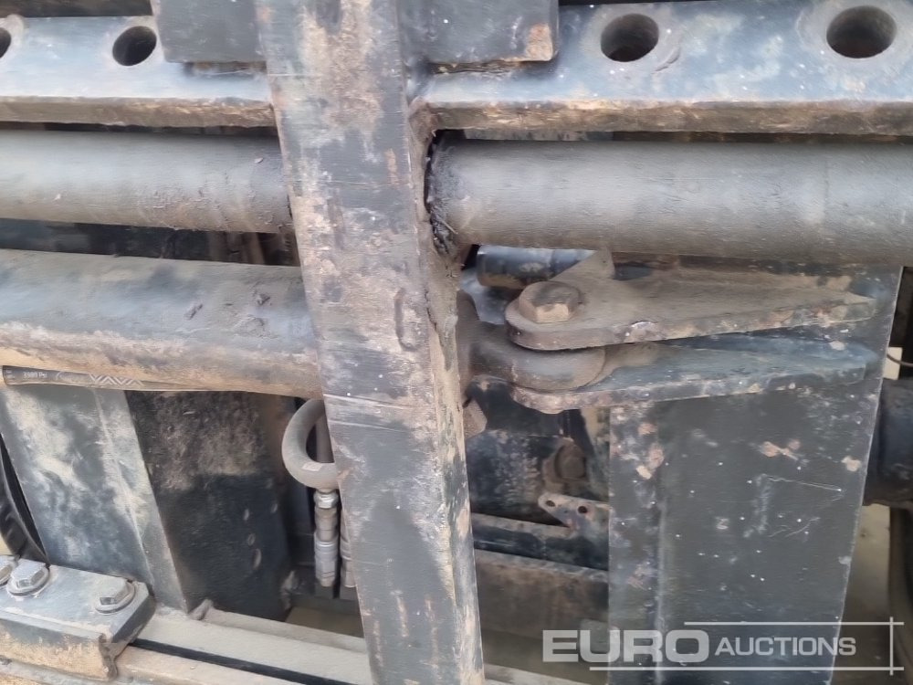 Chariot élévateur CAT DP70: photos 22 Chariot élévateur CAT DP70: photos 22