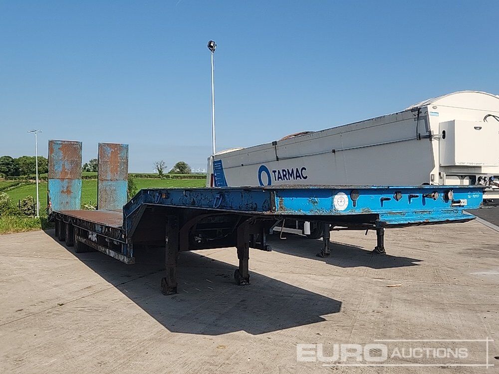 Chieftain Tri Axle Extendable Step Frame Low Loader Trailer, Hydraulic Ramps - Semi-remorque surbaissé: photos 4 Chieftain Tri Axle Extendable Step Frame Low Loader Trailer, Hydraulic Ramps - Semi-remorque surbaissé: photos 4