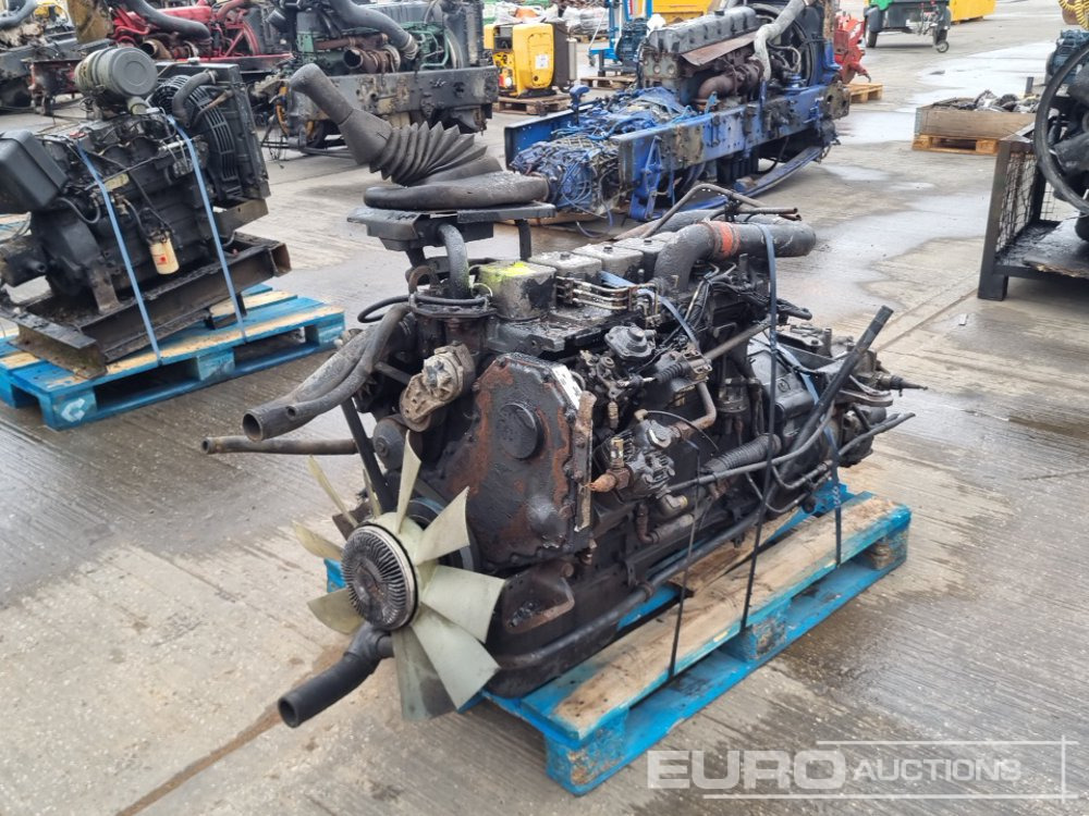 DAF 6 Cylinder Engine, Gearbox - Moteur: photos 1 DAF 6 Cylinder Engine, Gearbox - Moteur: photos 1