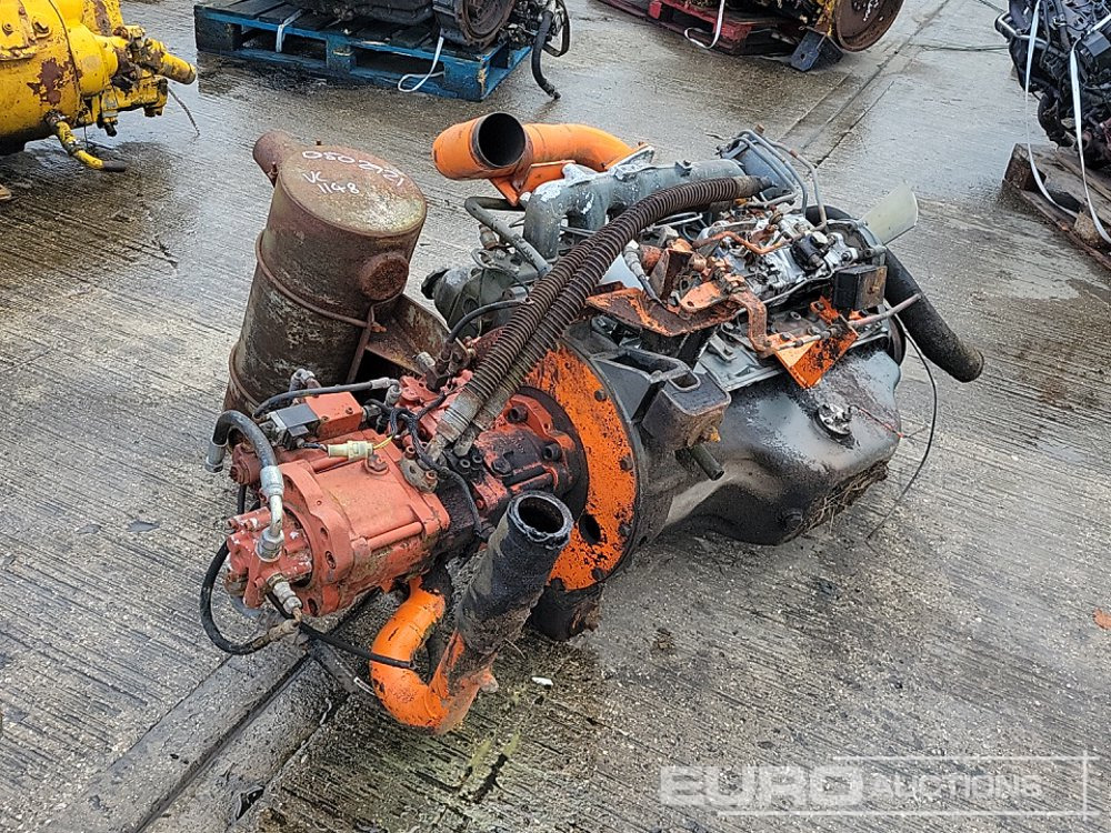 Daewoo 140 6 Cylinder Engine, Pump - Moteur: photos 5 Daewoo 140 6 Cylinder Engine, Pump - Moteur: photos 5