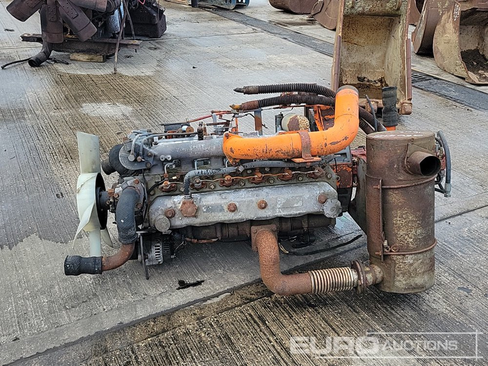 Daewoo 140 6 Cylinder Engine, Pump - Moteur: photos 2 Daewoo 140 6 Cylinder Engine, Pump - Moteur: photos 2