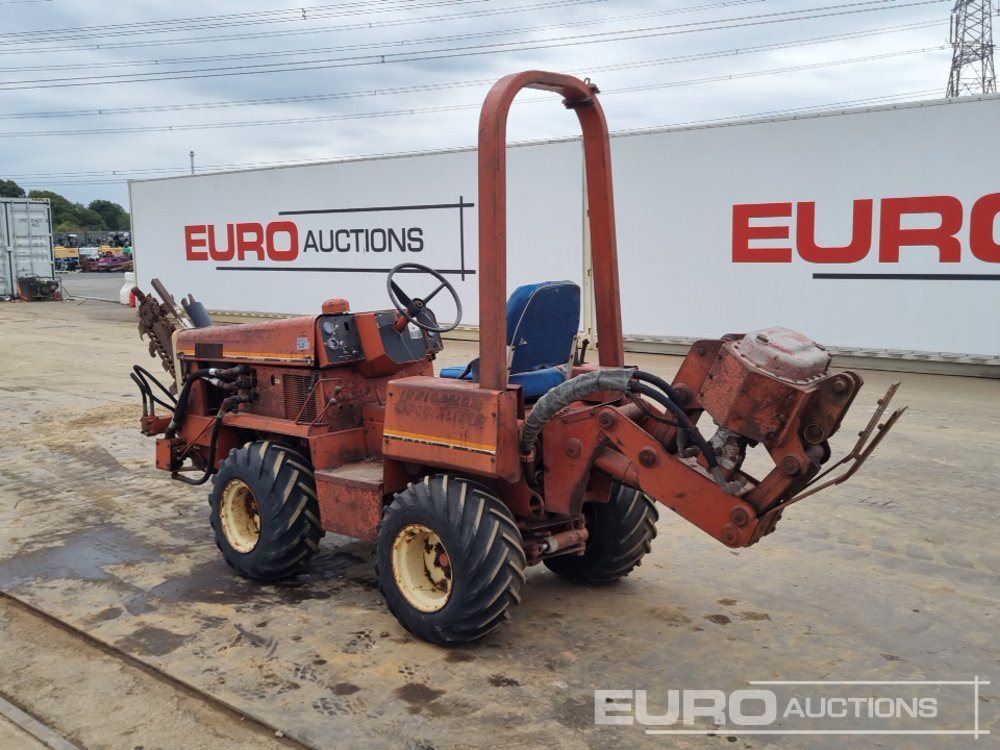 Ditch Witch 350SX - Trancheuse: photos 3 Ditch Witch 350SX - Trancheuse: photos 3