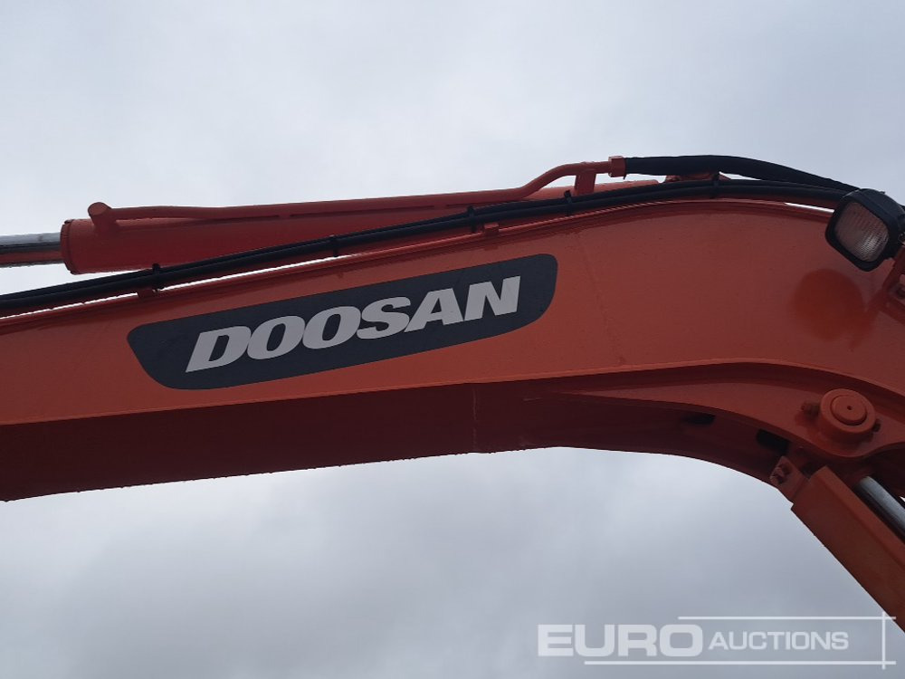 Mini pelle Doosan DX60: photos 26 Mini pelle Doosan DX60: photos 26