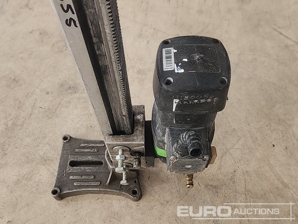 Matériel de chantier Eibenstock 110 Volt Core Drill & Bracket: photos 7