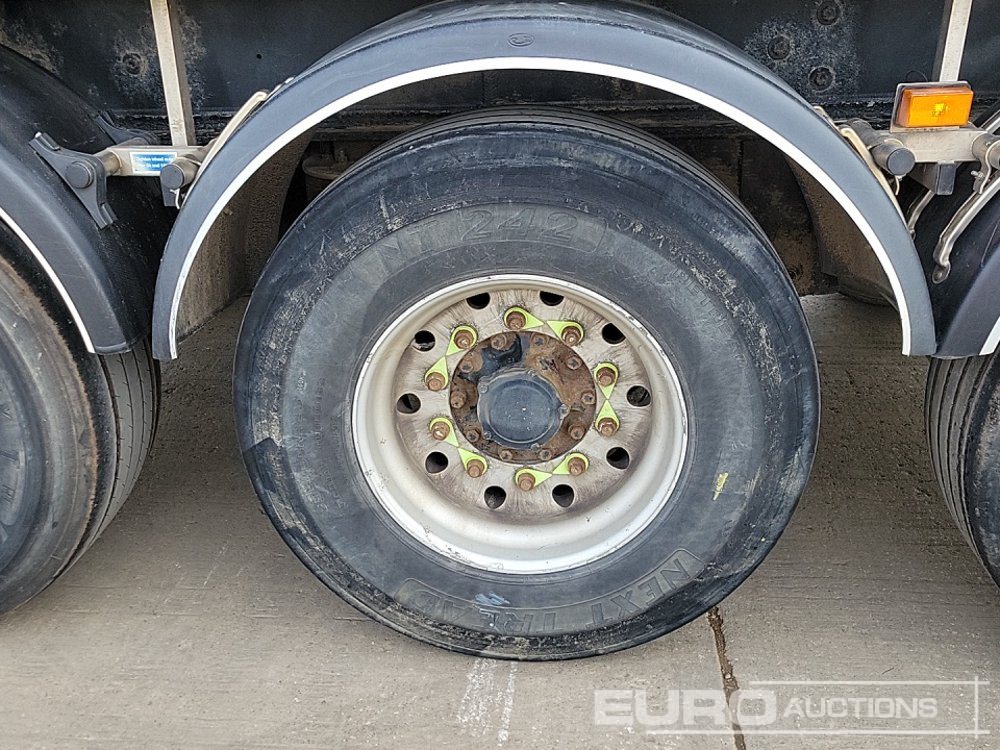 Semi-remorque citerne Feldbinder KIP63.3: photos 13