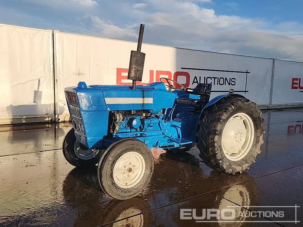 Ford 2WD Tractor - Tracteur agricole: photos 1 Ford 2WD Tractor - Tracteur agricole: photos 1