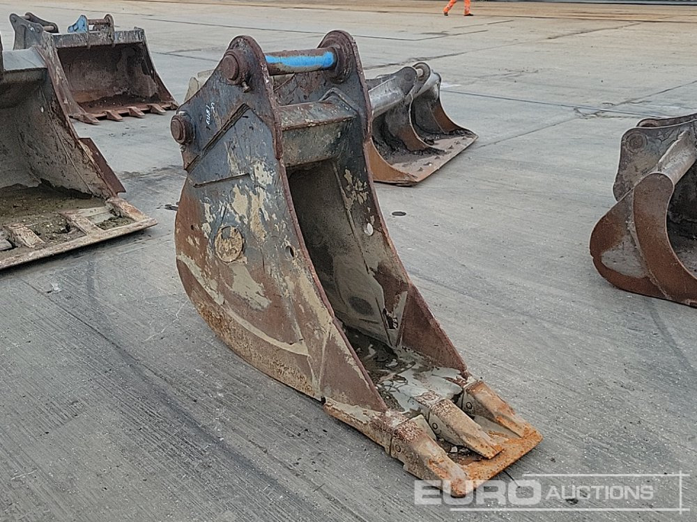 Geith 18" Digging Bucket 80mm Pin to suit 20 Ton Excavator - Godet: photos 3 Geith 18" Digging Bucket 80mm Pin to suit 20 Ton Excavator - Godet: photos 3