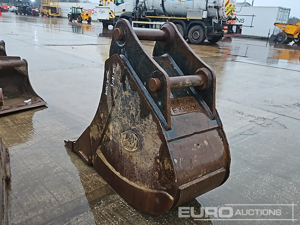 Geith 24" Digging Bucket 80mm Pin to suit 20 Ton Excavator - Godet: photos 3 Geith 24" Digging Bucket 80mm Pin to suit 20 Ton Excavator - Godet: photos 3