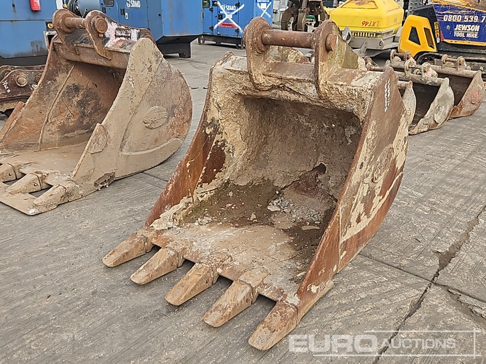 Geith 36" Digging Bucket 65mm Pin to suit 13 Ton Excavator - Godet: photos 1 Geith 36" Digging Bucket 65mm Pin to suit 13 Ton Excavator - Godet: photos 1