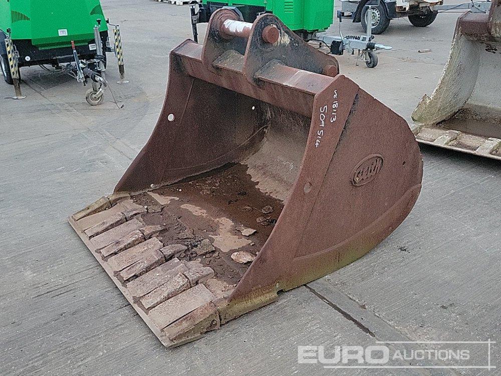 Geith 58" Digging Bucket 80mm Pin to suit 20 Ton Excavator - Godet: photos 1 Geith 58" Digging Bucket 80mm Pin to suit 20 Ton Excavator - Godet: photos 1