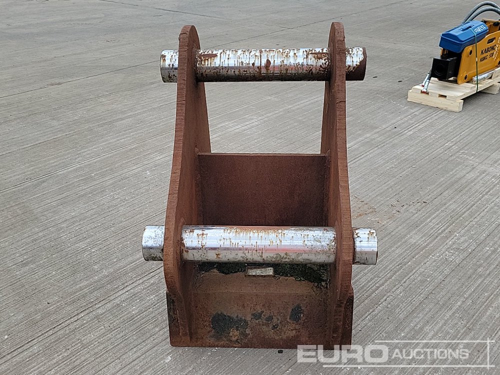 Headstock 100mm Pin to suit 40 Ton Excavator - Marteau hydraulique: photos 4 Headstock 100mm Pin to suit 40 Ton Excavator - Marteau hydraulique: photos 4