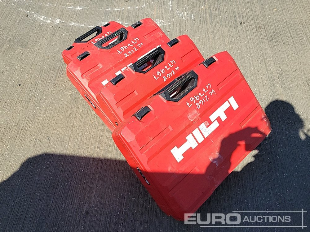 Matériel de chantier Hilti TE70-ATC/AVR 110Volt Hammer Drill, TE500-AVR 110Volt Hammer Drill (2 of), SID4-A22 Battery Impact Wrench, Charger, 21.6Volt Battery (2 of): photos 7