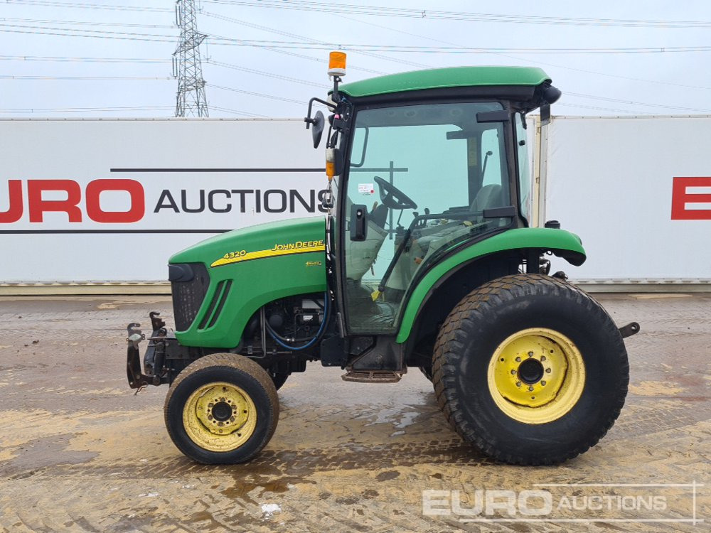 John Deere 4320 - Micro tracteur: photos 2 John Deere 4320 - Micro tracteur: photos 2