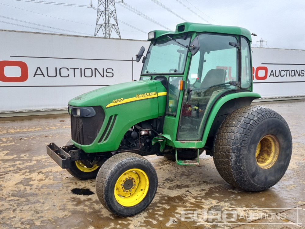 John Deere 4520 - Micro tracteur: photos 1 John Deere 4520 - Micro tracteur: photos 1
