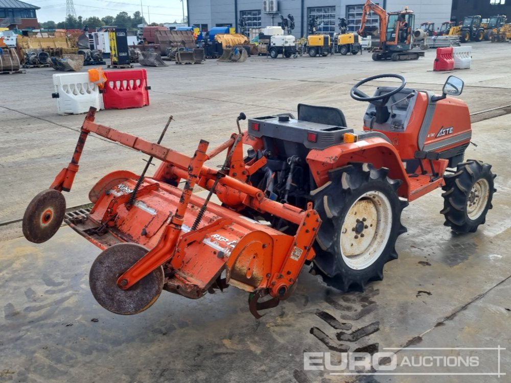 Kubota A-17 - Micro tracteur: photos 5 Kubota A-17 - Micro tracteur: photos 5
