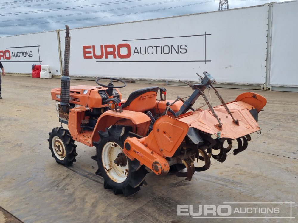 Kubota B1400 - Micro tracteur: photos 3 Kubota B1400 - Micro tracteur: photos 3